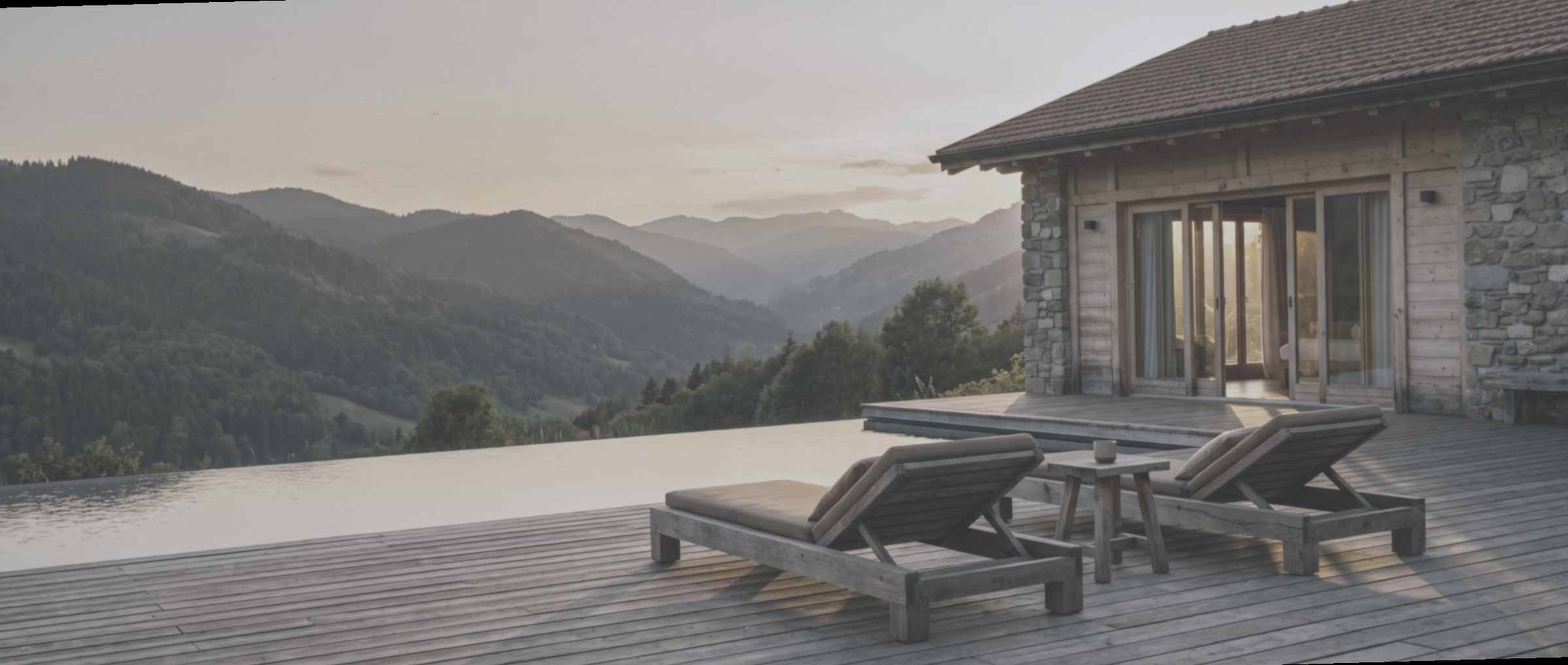 A mesma varanda fotografada ao meio-dia, sem cor e com o horizonte torto
